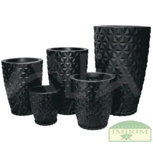 Vaso Rotomoldado Coluna Redonda Diamante Preto com Prato